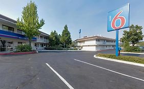 Motel 6 Weed Mount Shasta